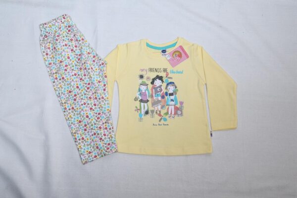 Online Shopping for Kids: Yellow Dotted Prints