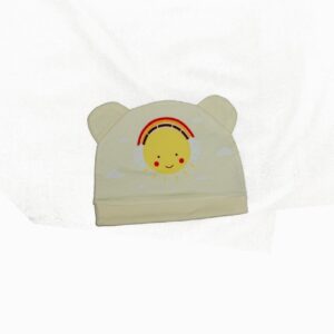 Baby and Mummy: Adorable Bear Design White Hat