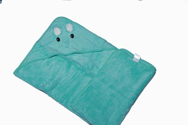 Baby and Mummy: Cute Bunny Face Green Towel